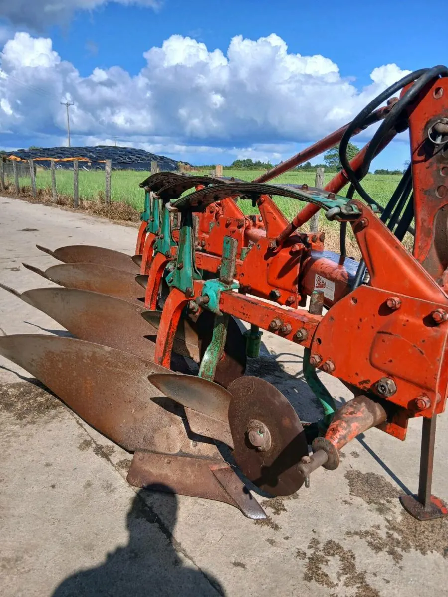 Kvernland plough - Image 1