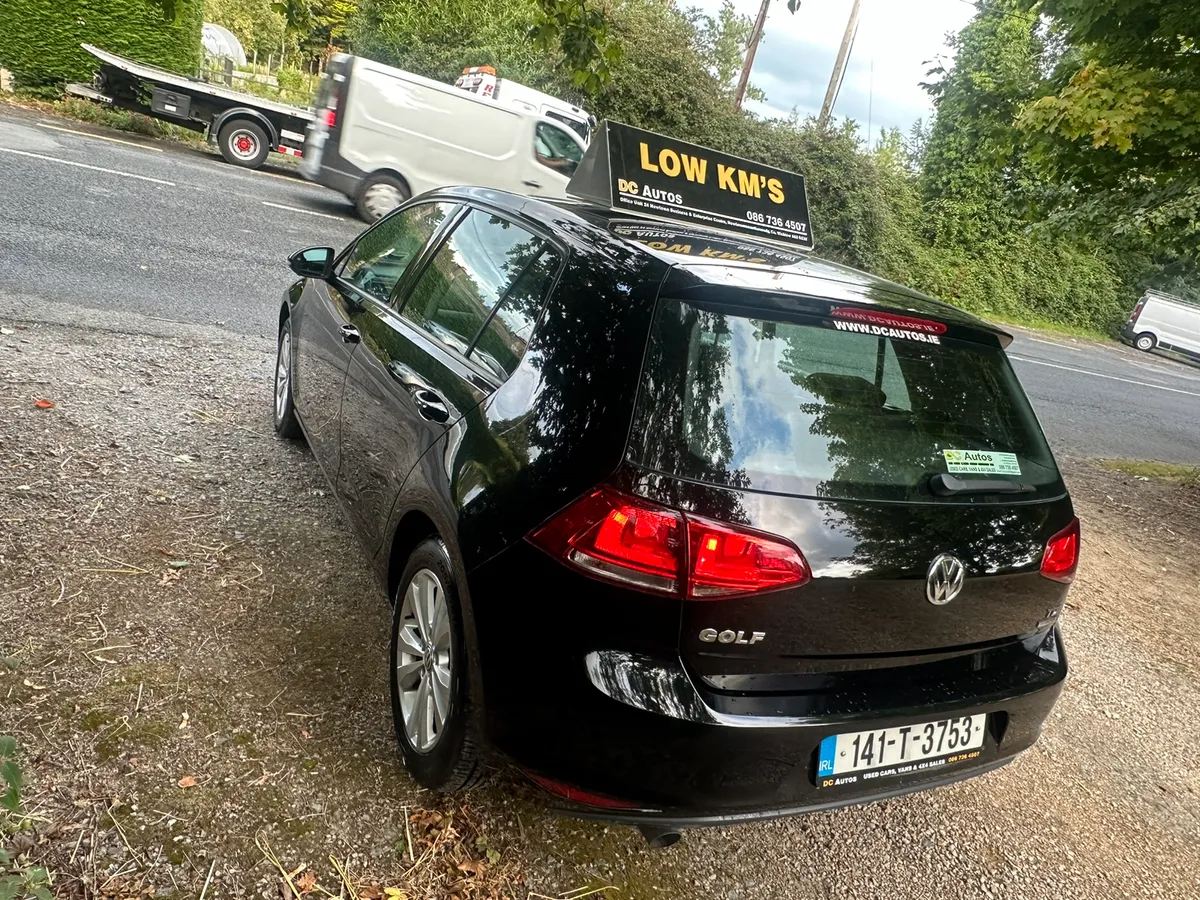14 Volkswagen Golf - Image 4