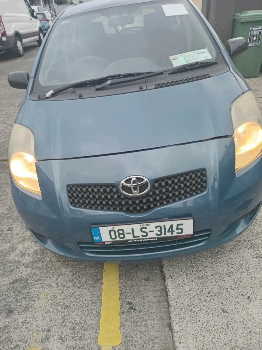 Toyota yaris - Image 1