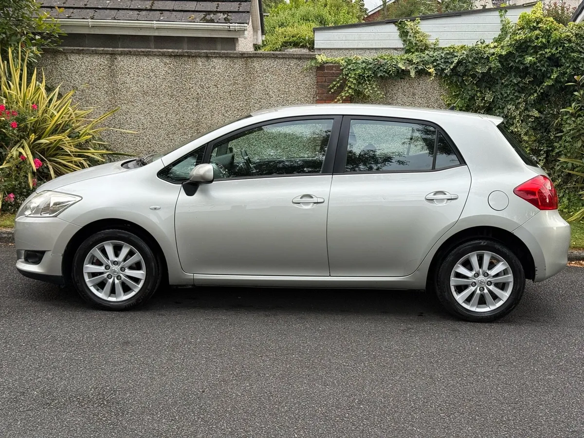Toyota Auris 1.6 Automatic 101000 kms New NCT - Image 2