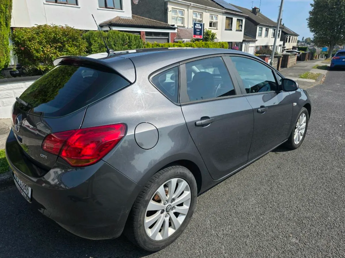 Opel Astra J 2010 (NEW NCT) - Image 3
