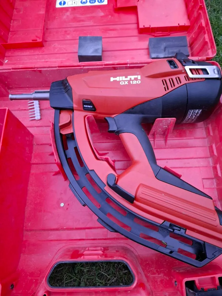 Nail gun - Image 1