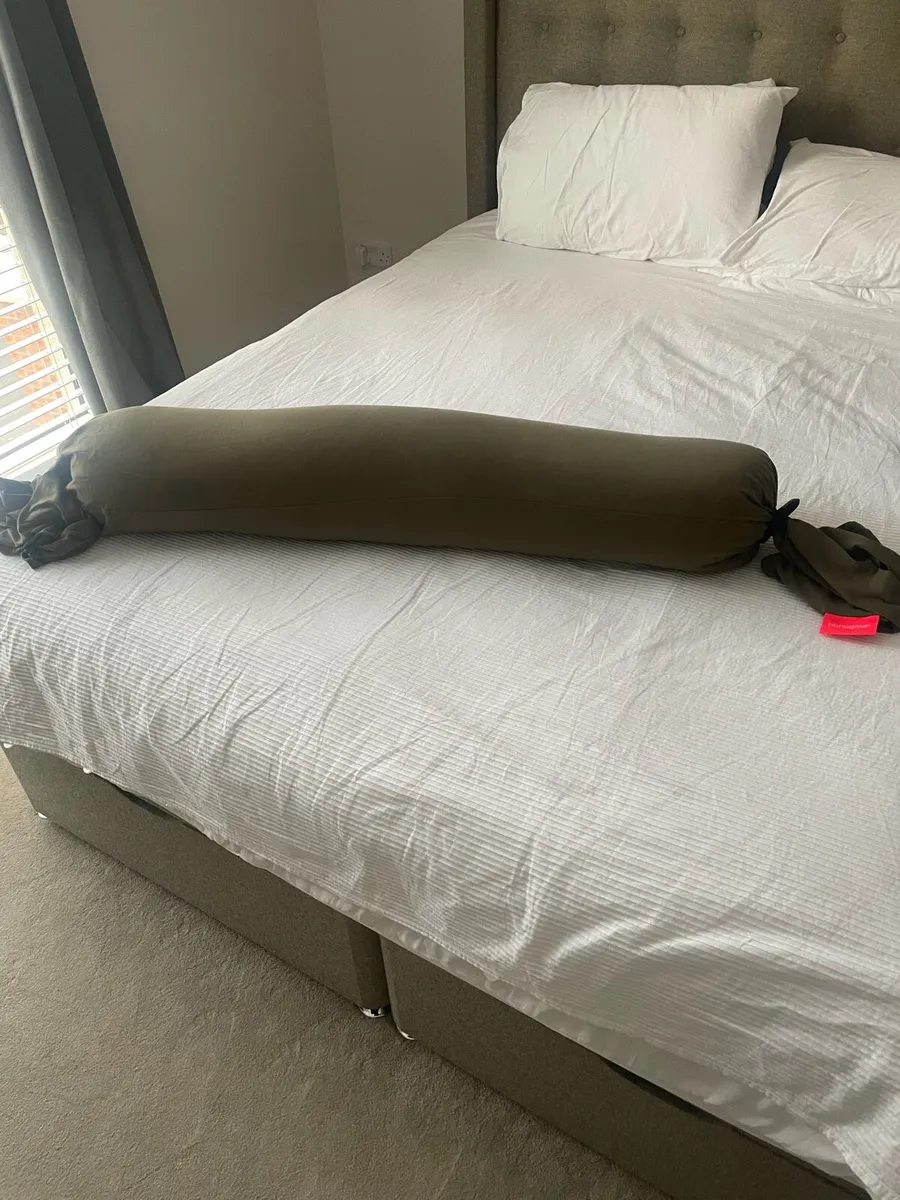 Bbhugme Pregnancy / Feeding Pillow - Image 2