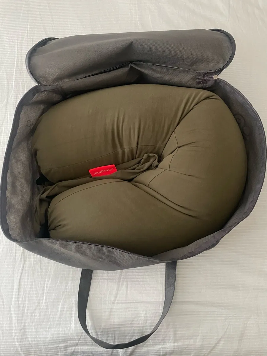 Bbhugme Pregnancy / Feeding Pillow - Image 4