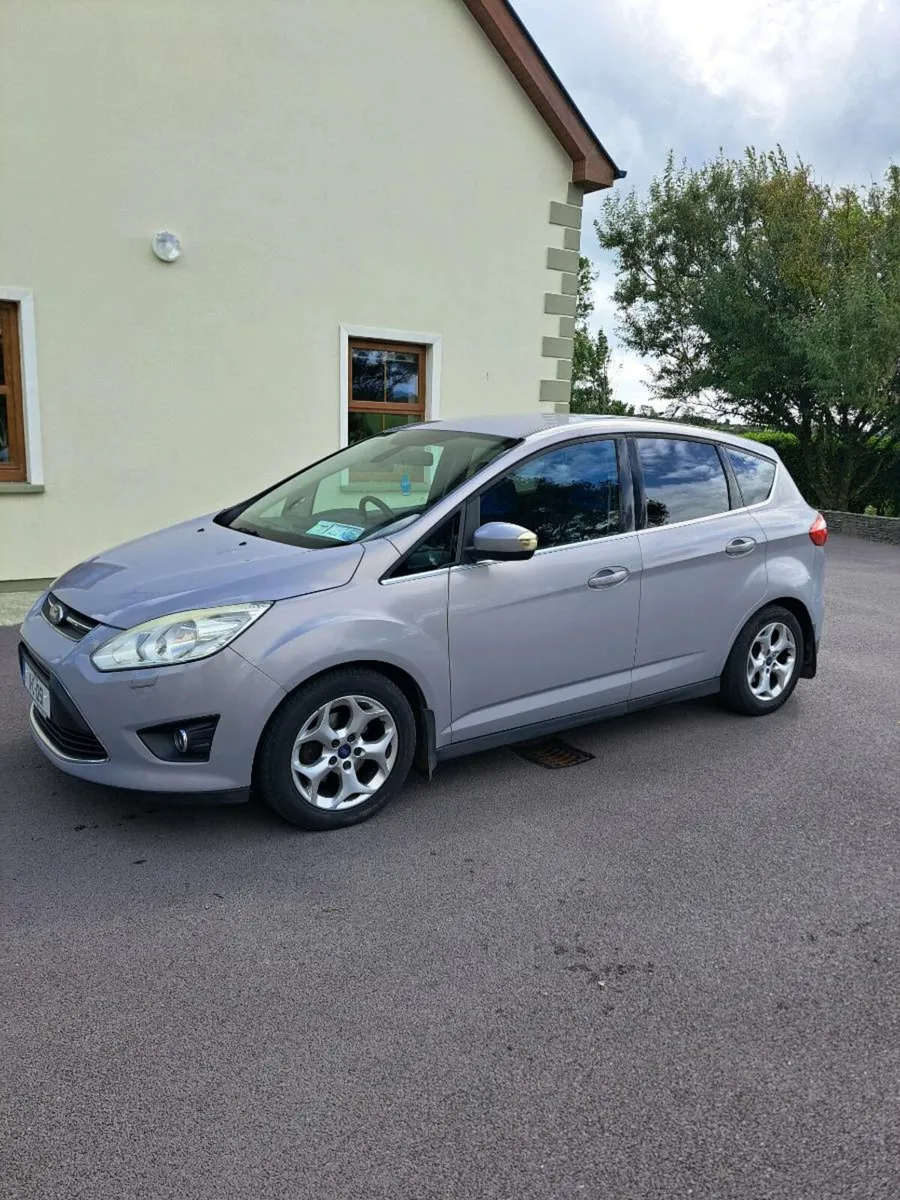 Ford C-Max 2011 - Image 1