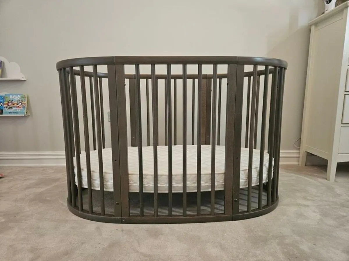 Stokke Sleepi Crib newborn to toddler - Image 2