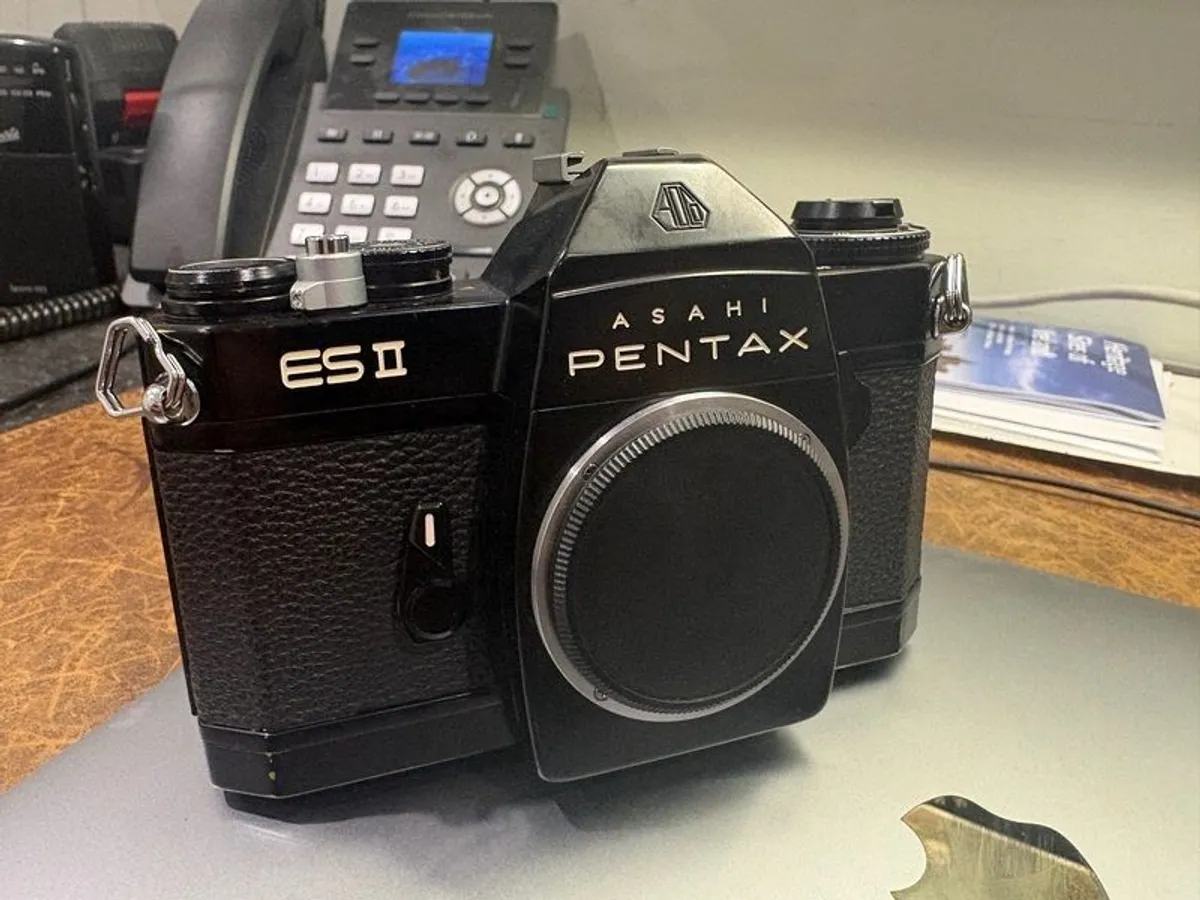 Pentax ES II 35mm SLR Camera - Image 1