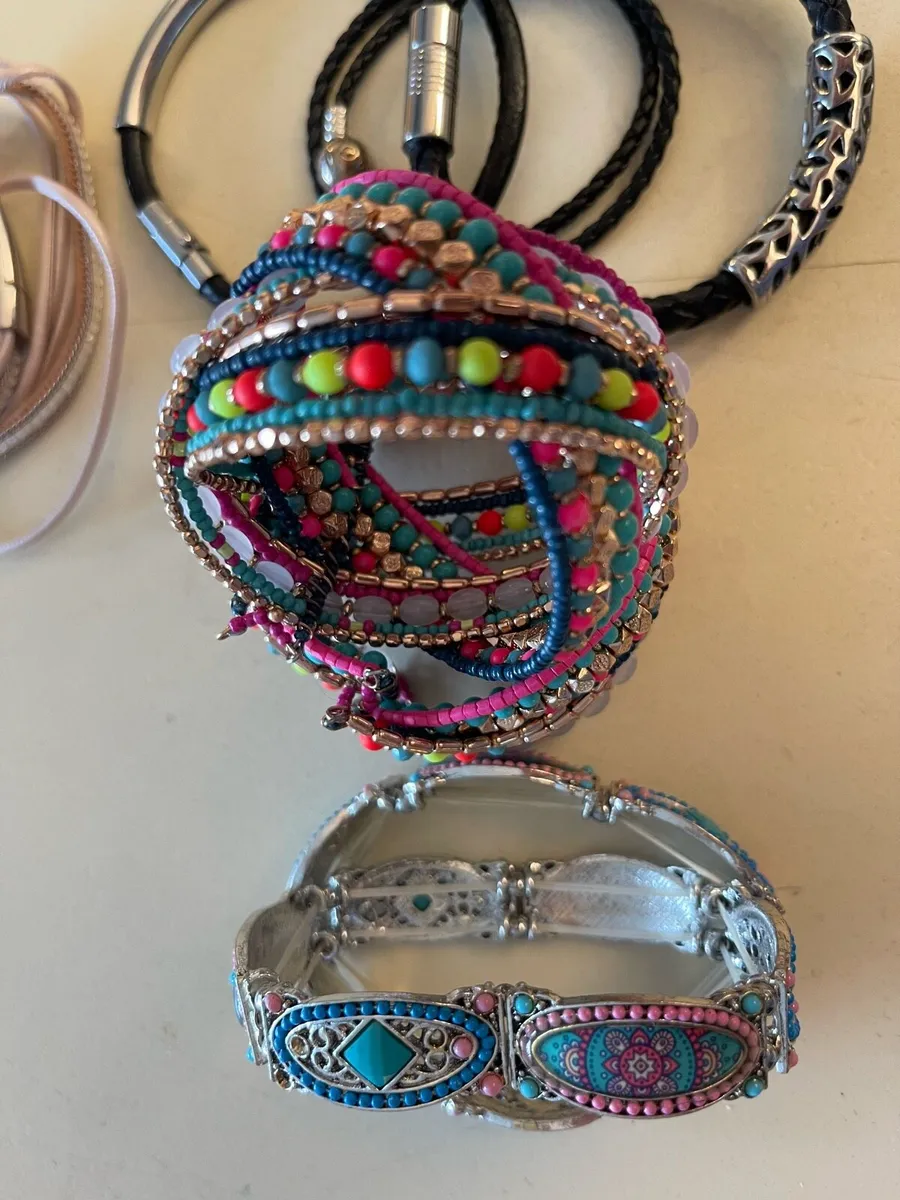🌈 Bracelets & Necklaces – Mix & Match 🌈 - Image 1