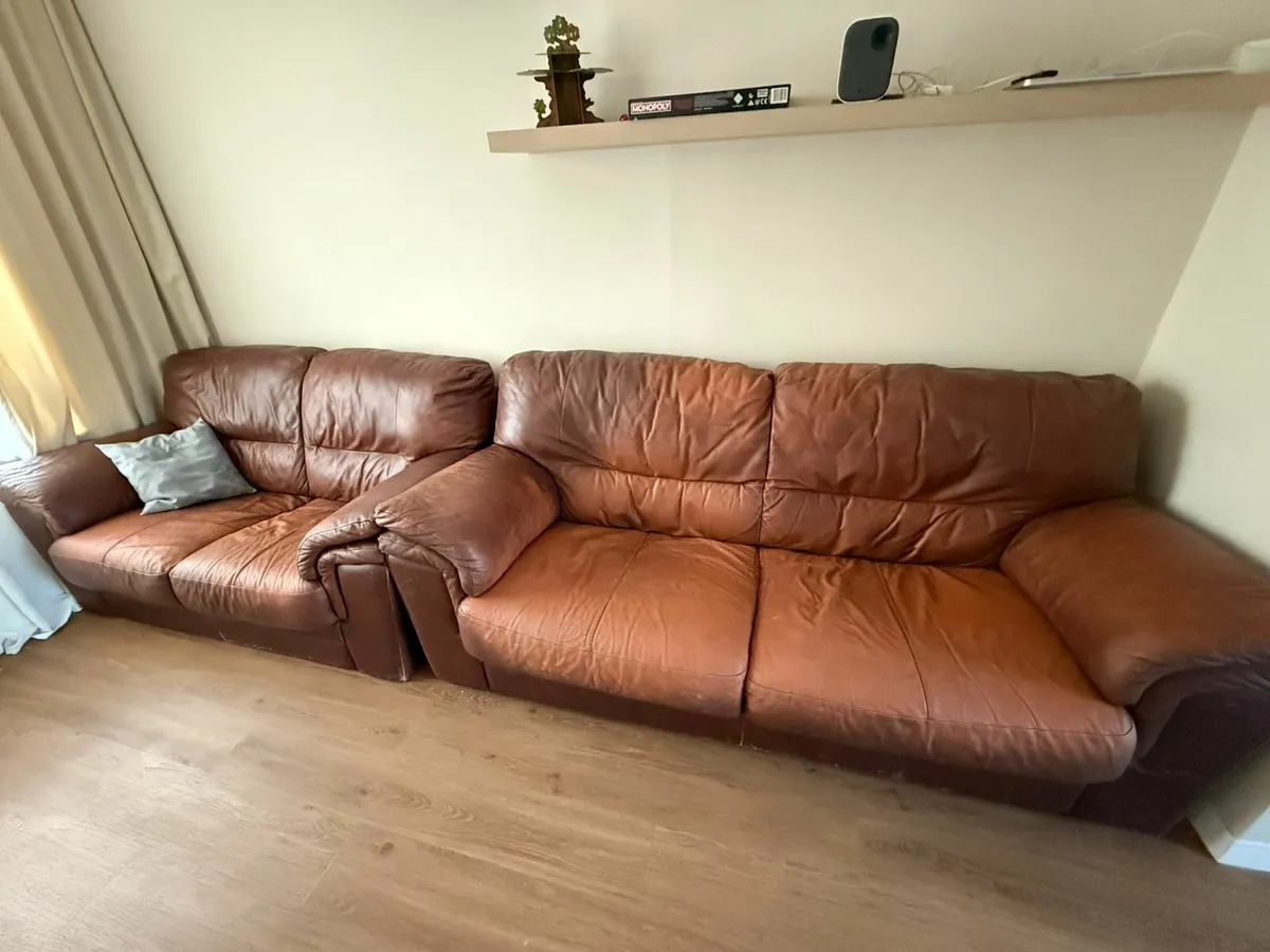 2 Sofas - Image 3