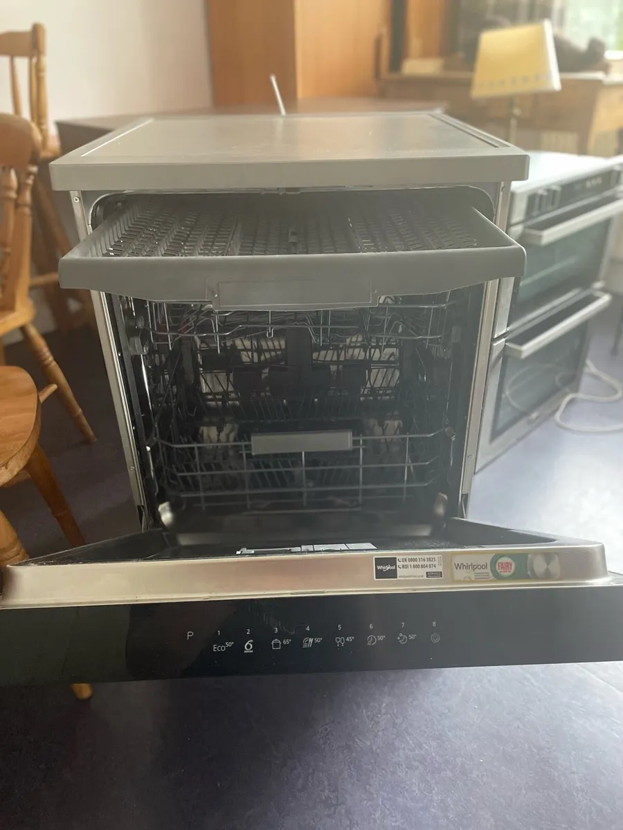 Whirlpool powerclean  brushed steel dishwasher - Image 2