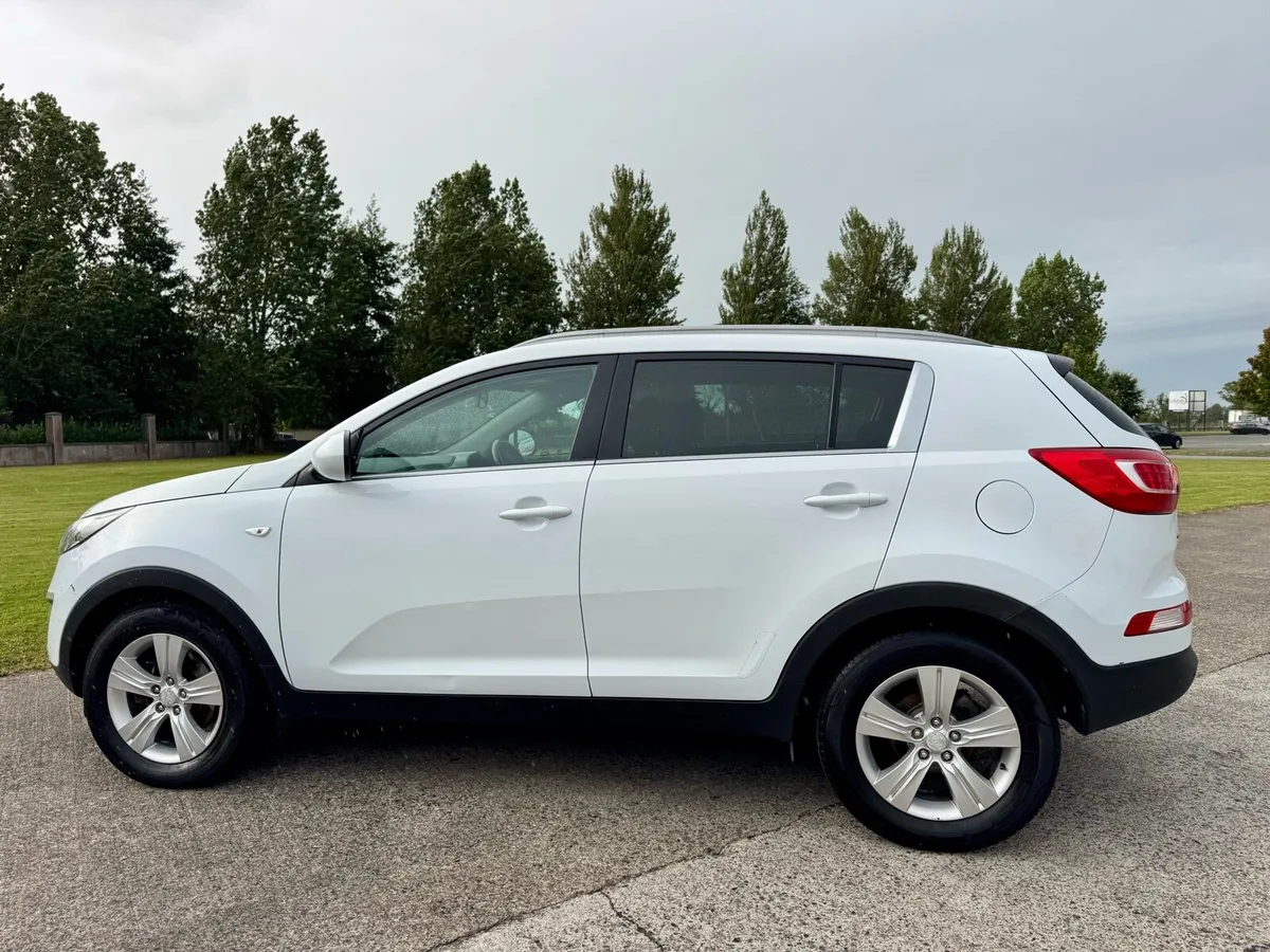 👌Kia Sportage LXES / HIGH SPEC / LOW MILES / Pano - Image 4