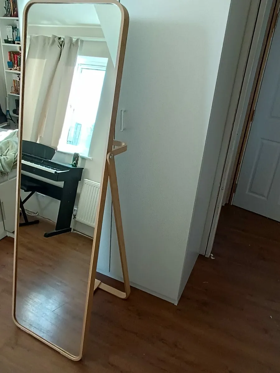 Mirror - Image 1
