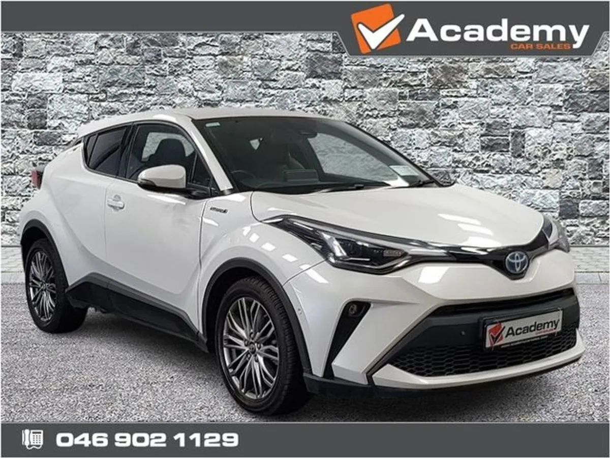 Toyota C-HR 1.8 Hybrid SOL 4DR Auto - Image 1