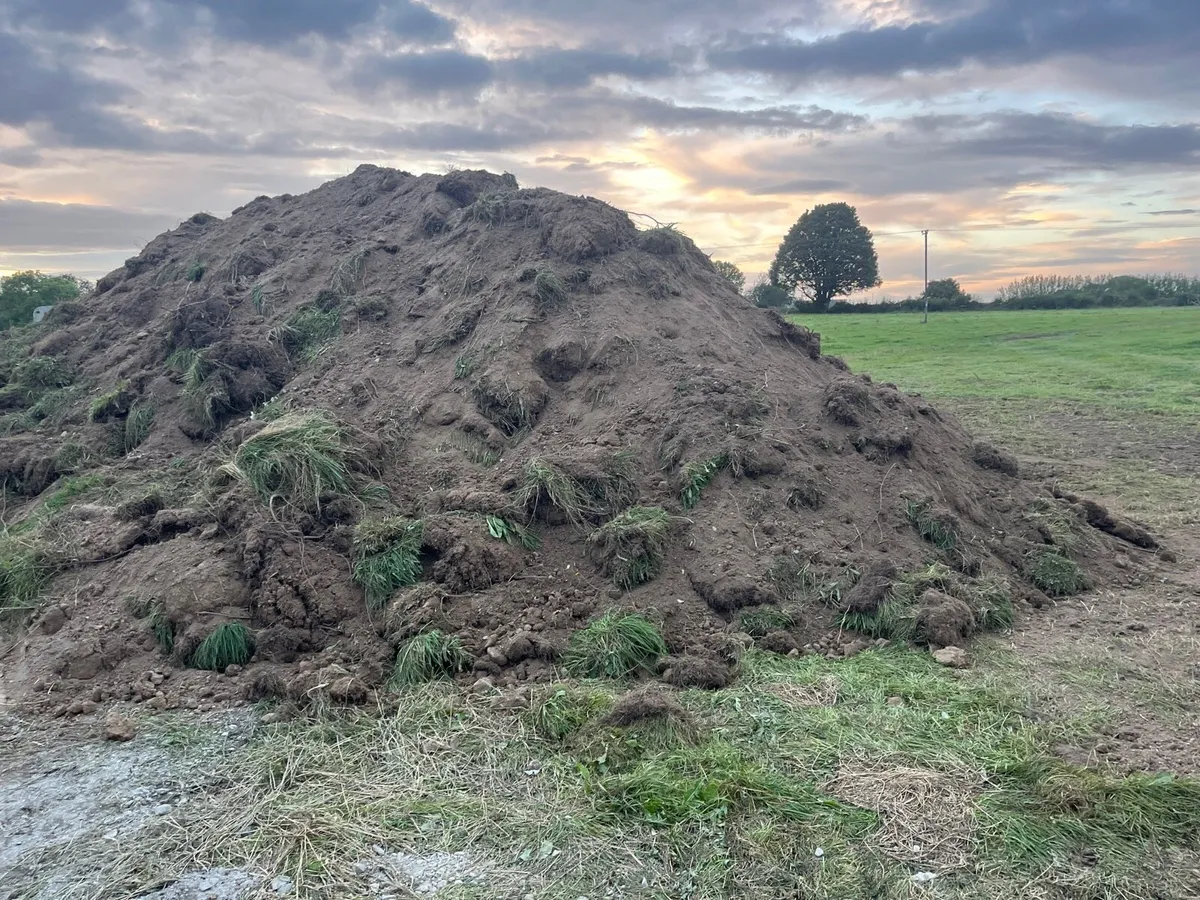 Top soil - Image 1