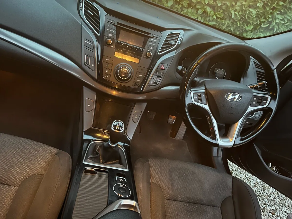 Hyundai I40 - Image 1