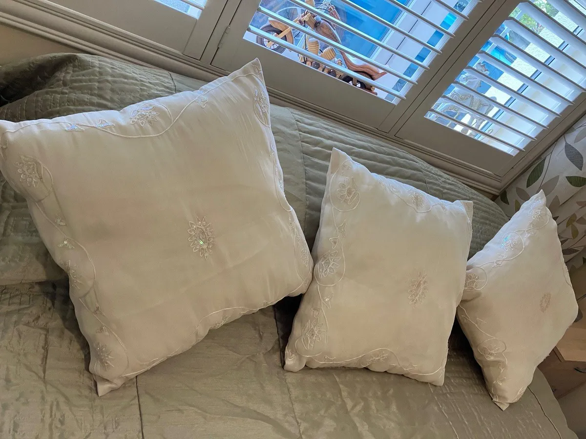 Set of 3 Lovely Cream Sequin Cushions - €10 - Image 2