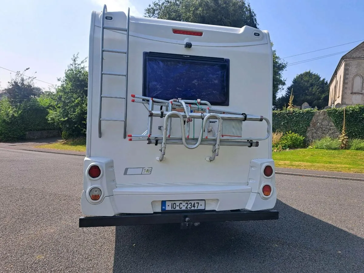 Camper van - Image 3