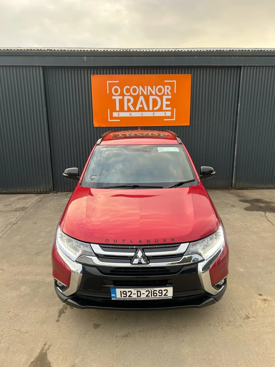 Mitsubishi Outlander - Image 2