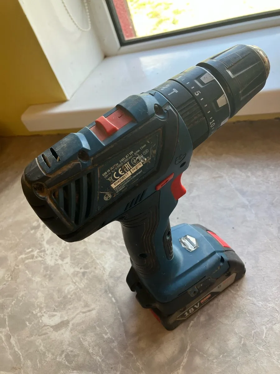 Bosch professional cordless drill & Ryobi drill - Image 1