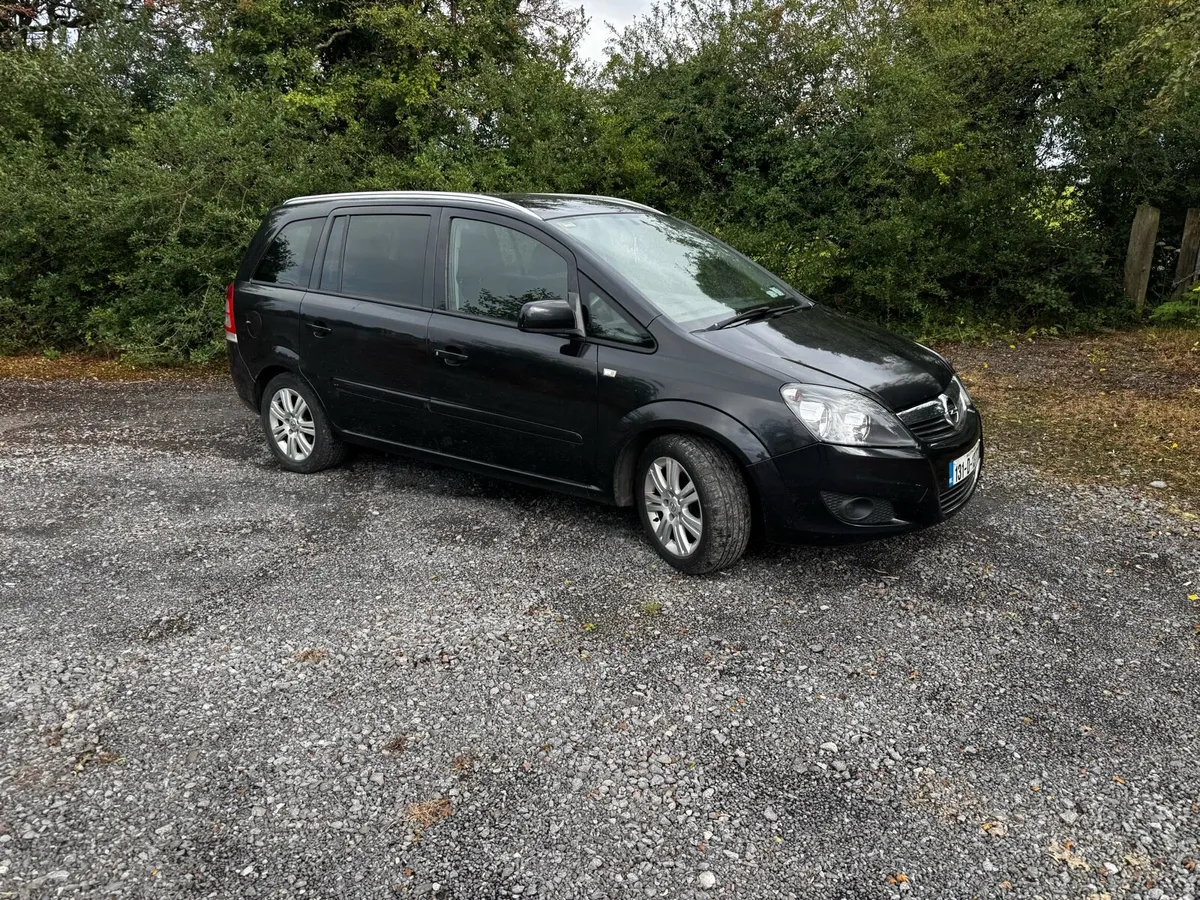 2013 opel zafira - Image 2