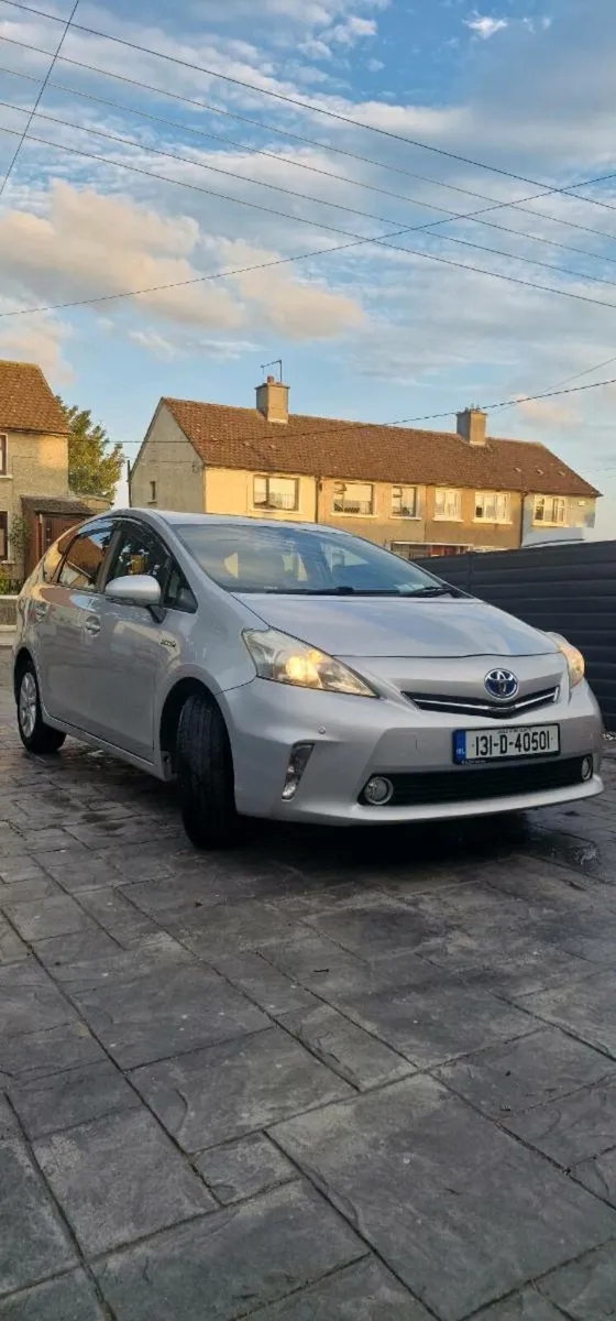 2013 Toyota Alpha 7 Seater - Image 1
