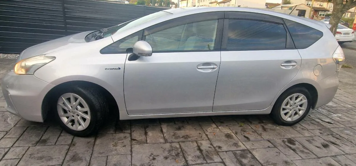2013 Toyota Alpha 7 Seater - Image 4