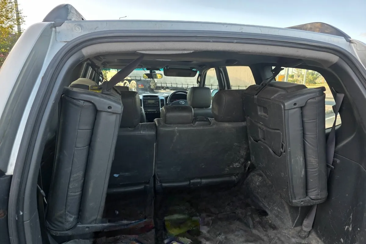 2006 Toyota Land Cruiser LC4 Breaking - Image 4