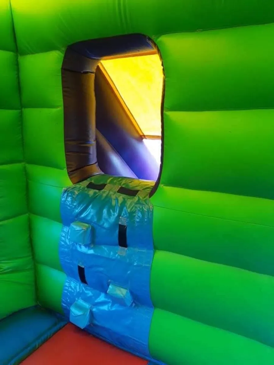 Bouncy castle for sale - Image 4