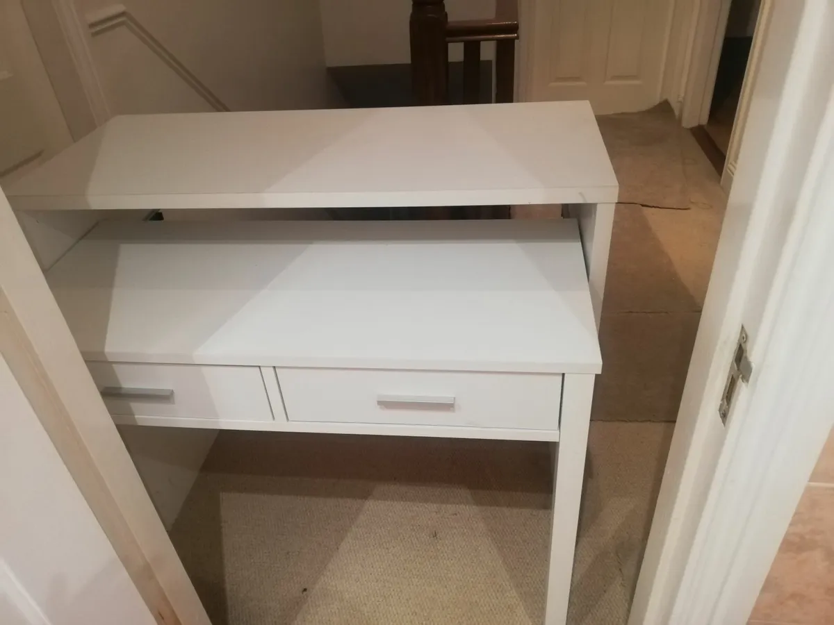 Desk/dressing table - Image 3