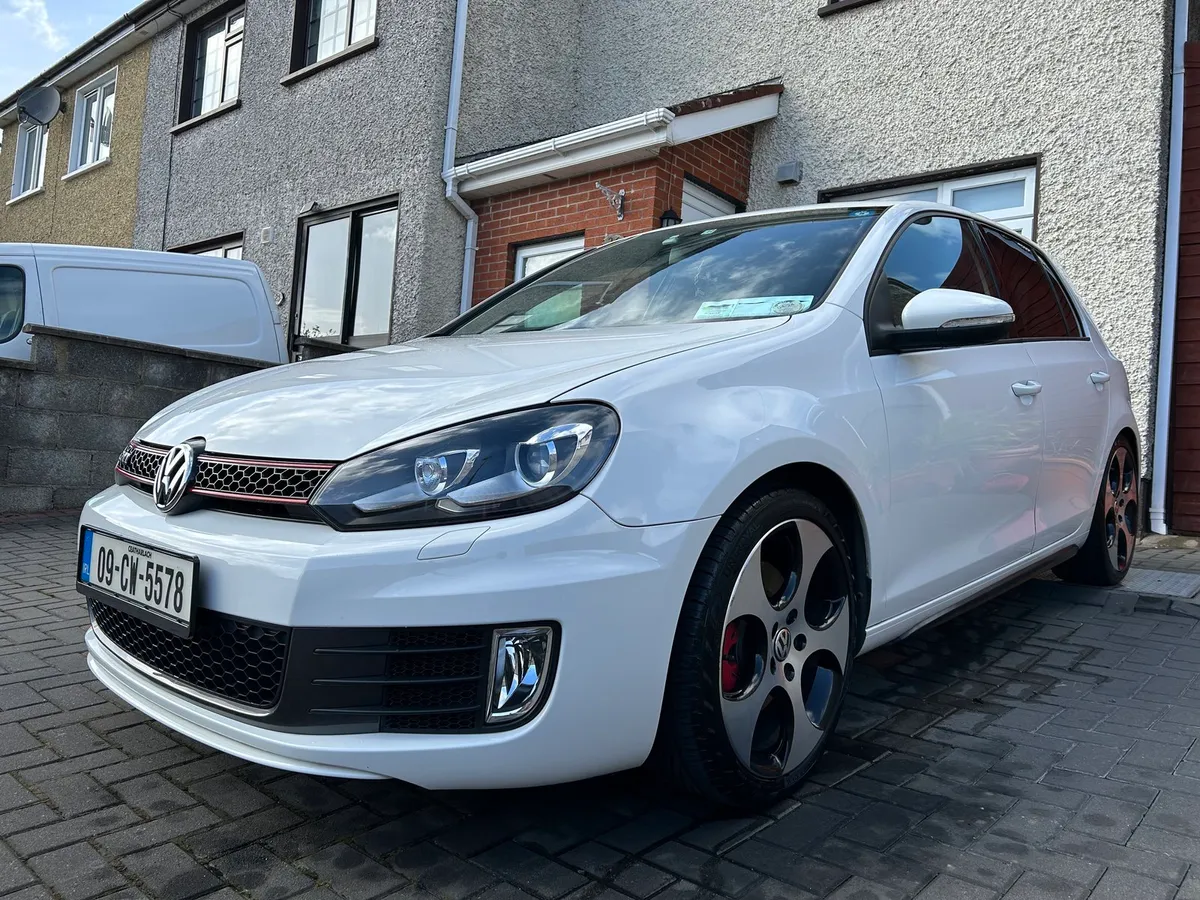 Volkswagen Golf Gti - Image 2