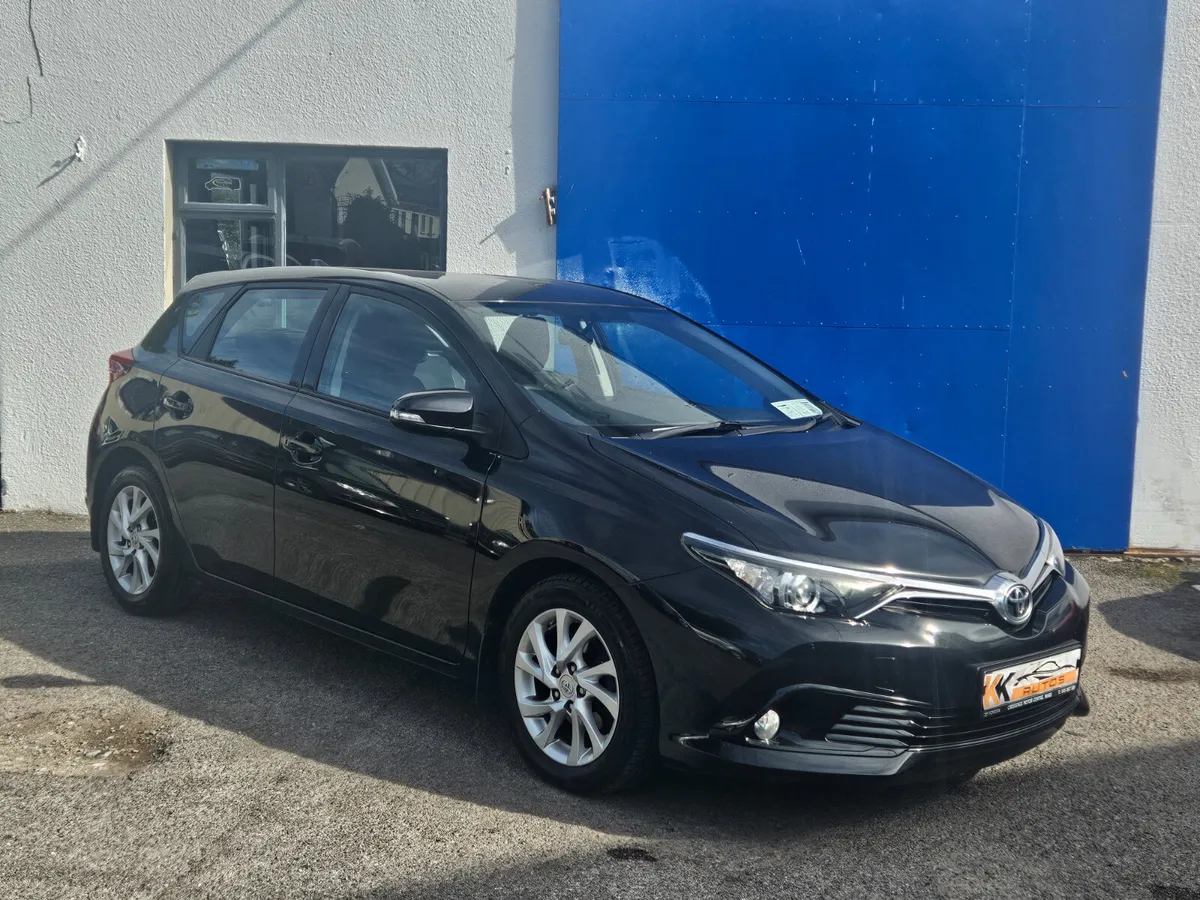 Toyota Auris 2018 D4D - Image 3
