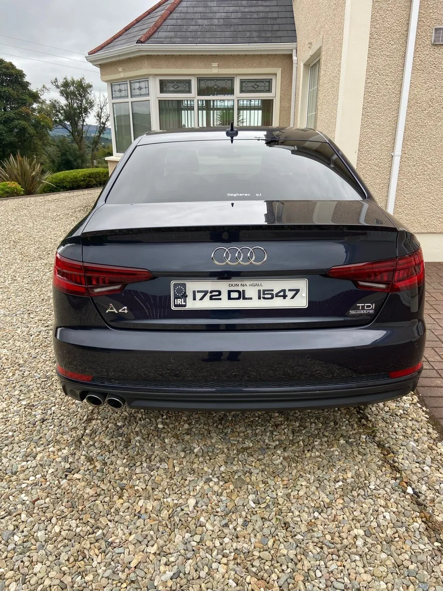 172 Audi A4 S-Line Black Edition Quattro 190bhp - Image 4