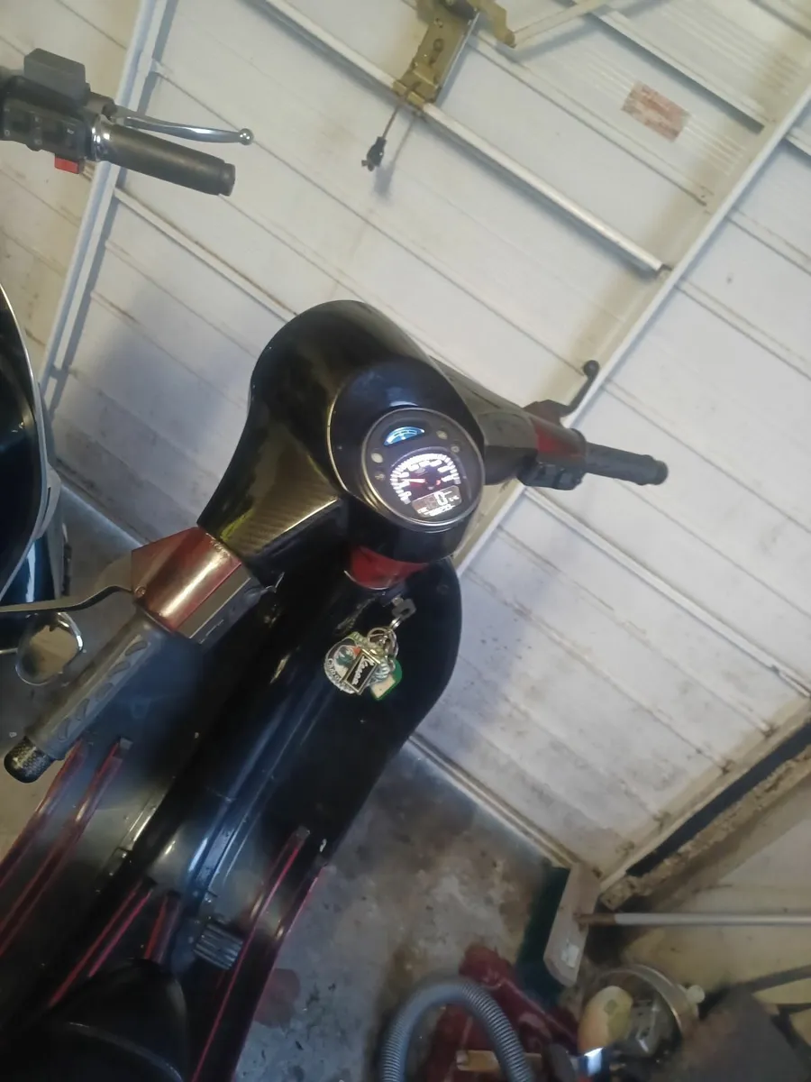 VESPA Other 1990 - Image 2