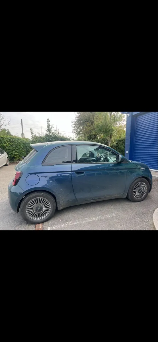 Fiat 500e Icon 42kwh 3dr Auto - Image 4