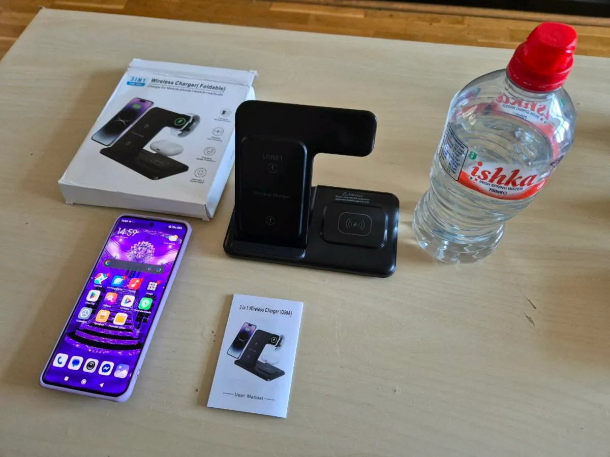 3 in 1 wireless charger - Image 2