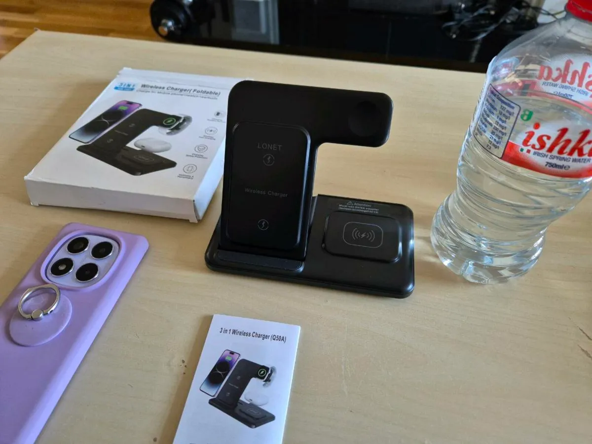 3 in 1 wireless charger - Image 3