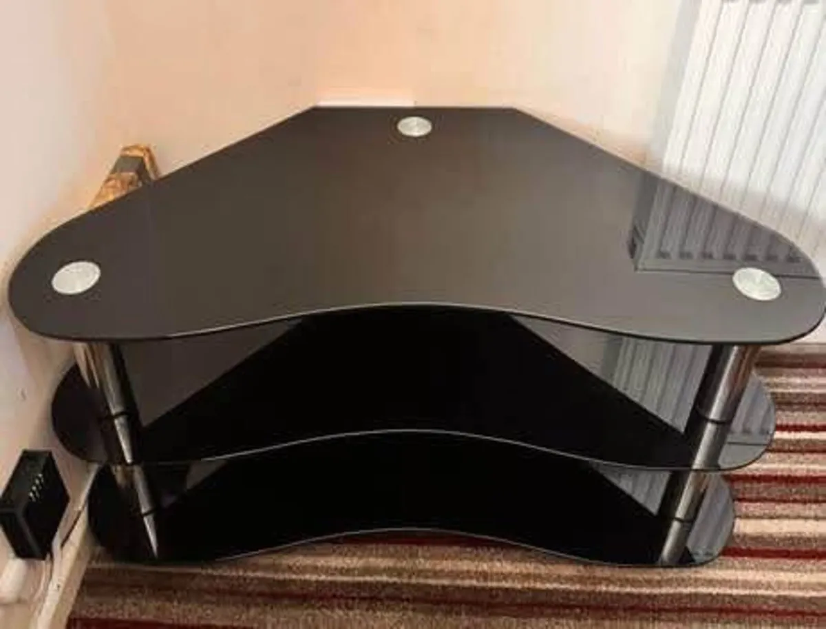 Tv stand - Image 1