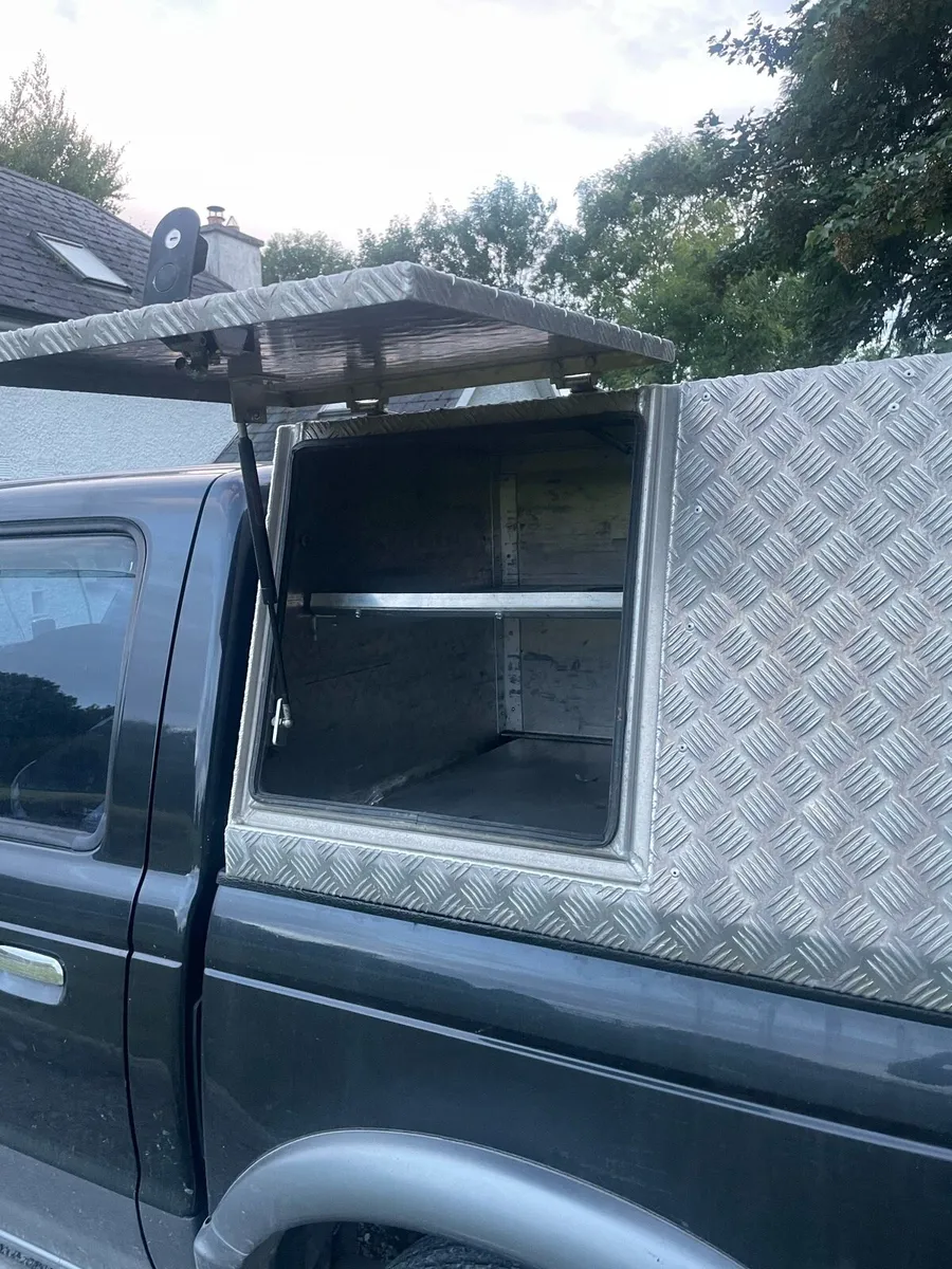 Aluminium canopy - Image 3