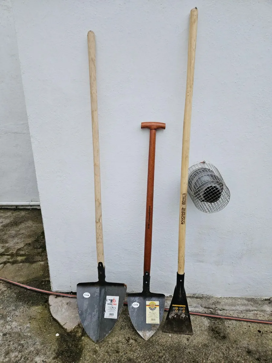 Shovel/Spade hand forged plus Heavy duty floor scr - Image 1
