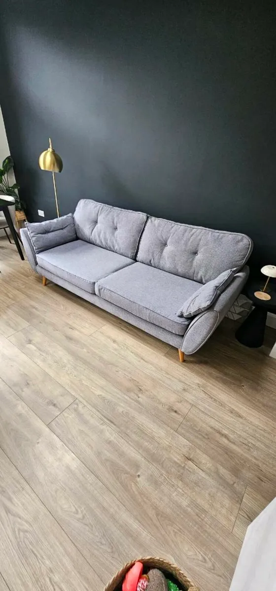 4 seater sofa - Image 1