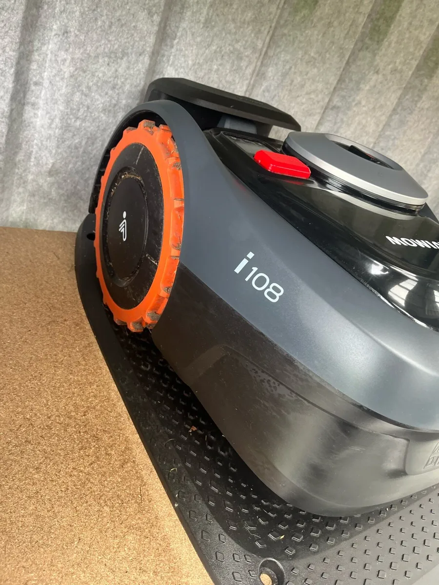 Segway robot mower i108E - Image 2