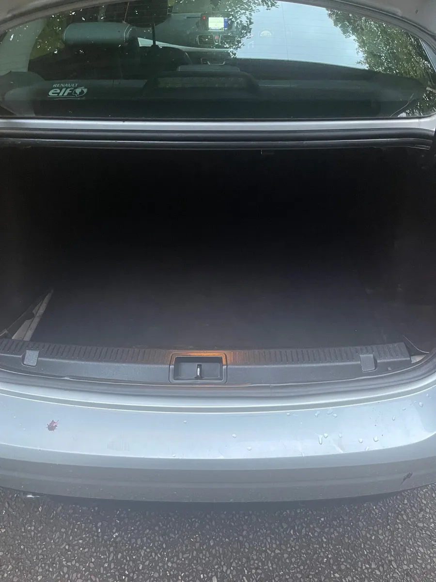 Renault Fluence 2010 - Image 3