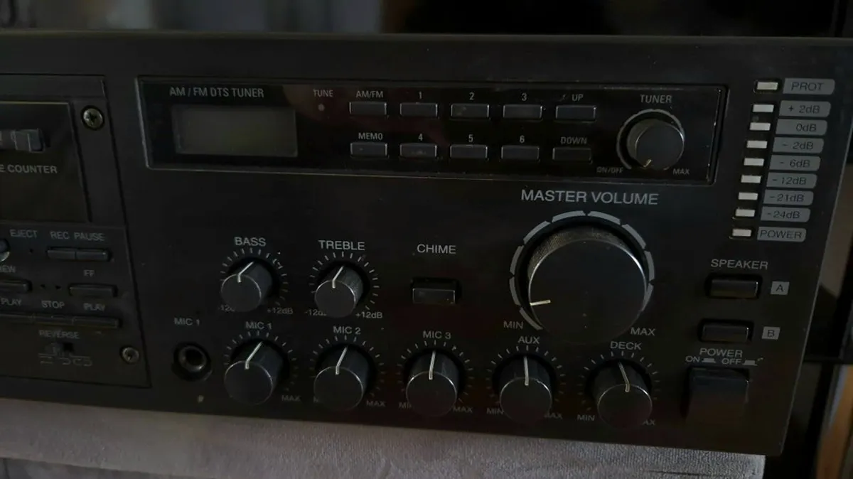 Cassette Amplifier - Image 1