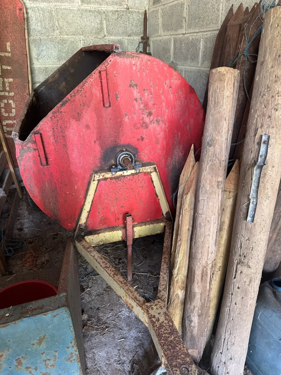 Mini muck spreader - Image 2