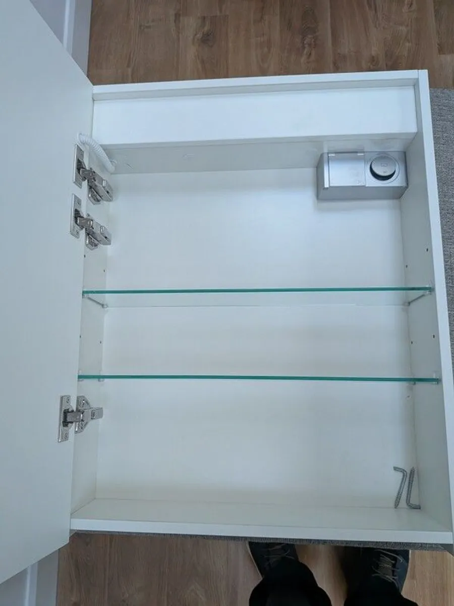 Mirror Cabinet - Image 2