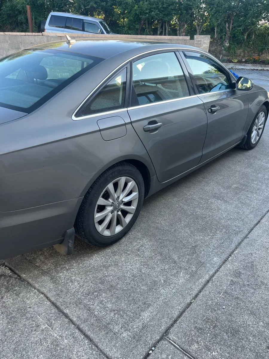 Audi A6 - Image 1
