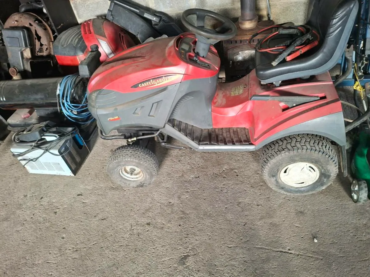 Ride on mowers - Image 3