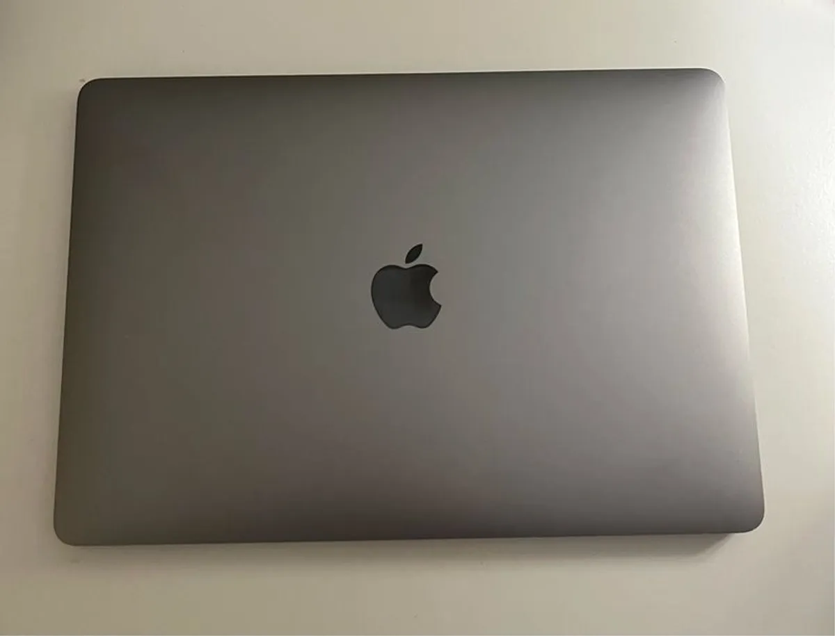 Macbook Air 13" - Image 2