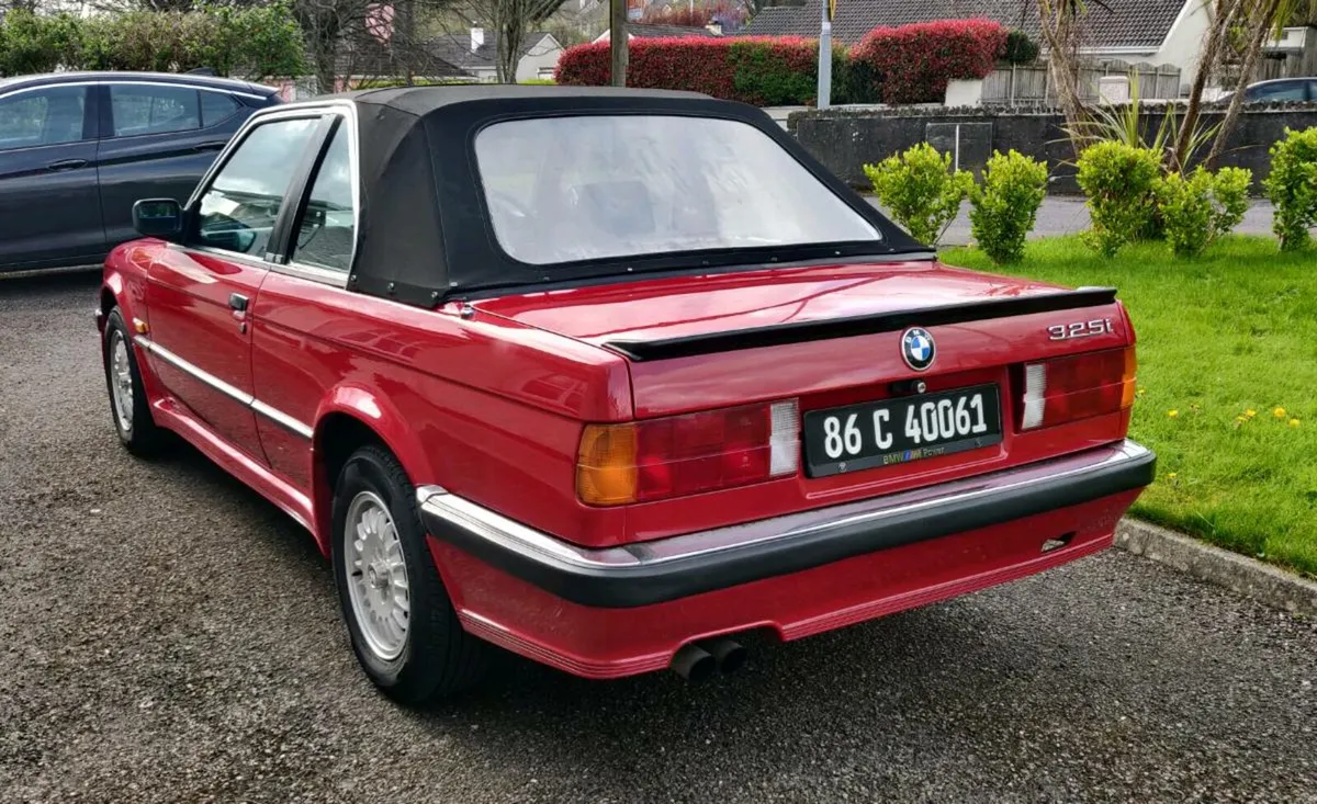 Bmw e30 325i mTech2 BAUR - Image 3