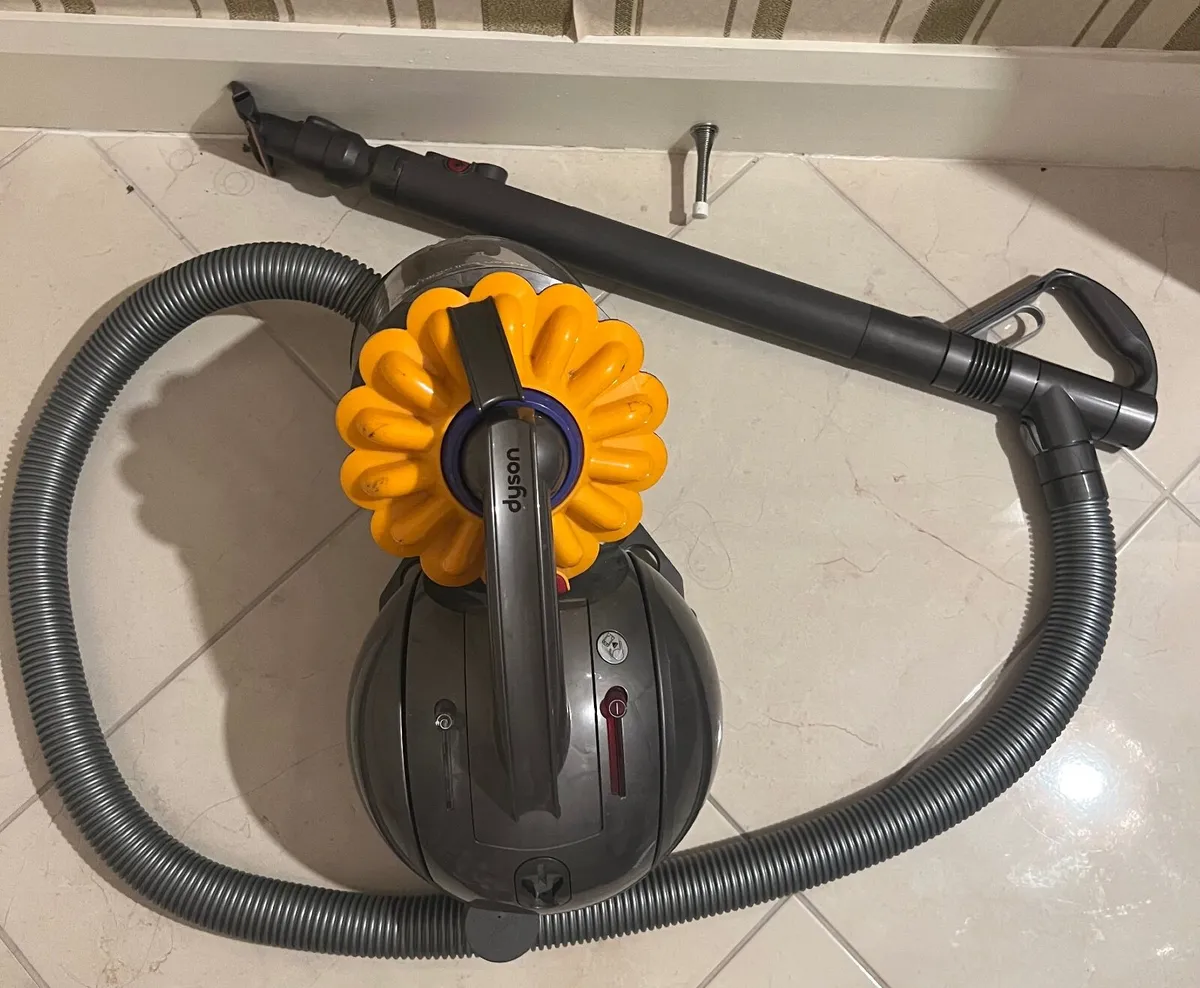 Dyson Big Ball Multi Floor - Image 1